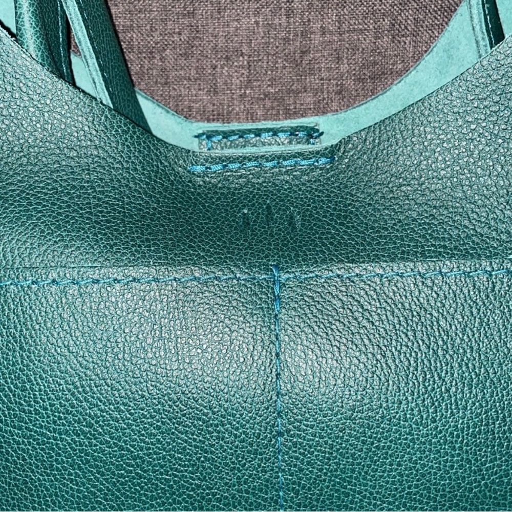 Portland Leather Madison Medium Sea Glass Shoulder Bag - Picture 2 of 13